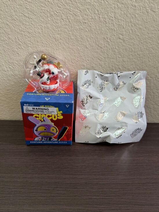 Glitch Accessories - The Amazing Digital Circus Costume Adventure Blind Box Figure - Caine